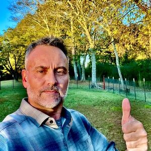 Meet your Posher, Stanley